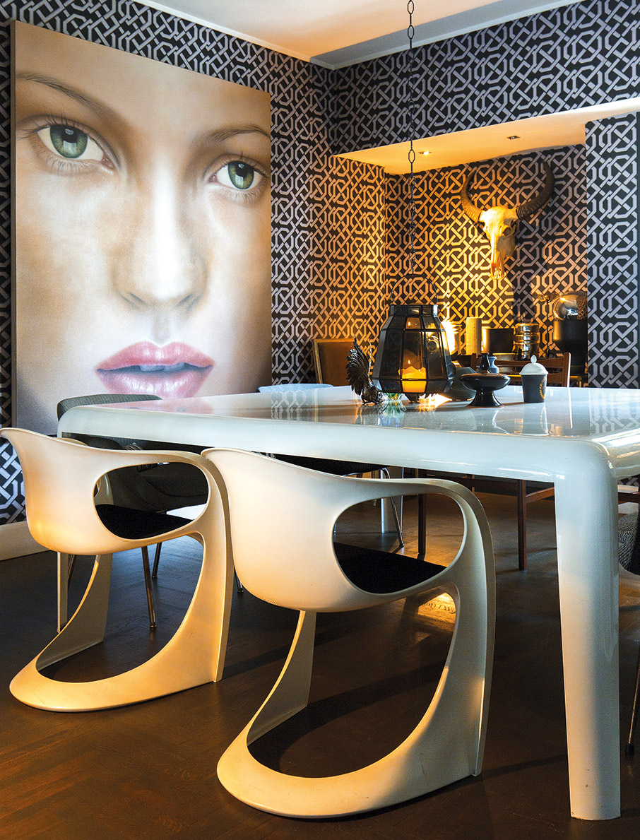 Mιχάλης Πάντος: Το ρετιρέ των αταίριαστων πραγμάτων-2