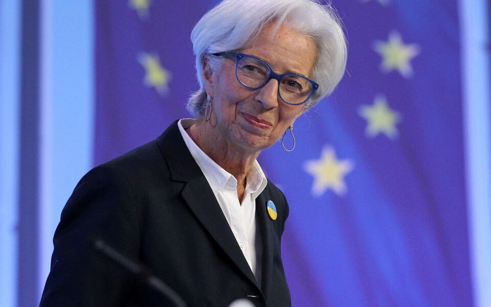 η-λαγκάρντ-έσβησε-νωρίς-τη-φωτιά-561930853