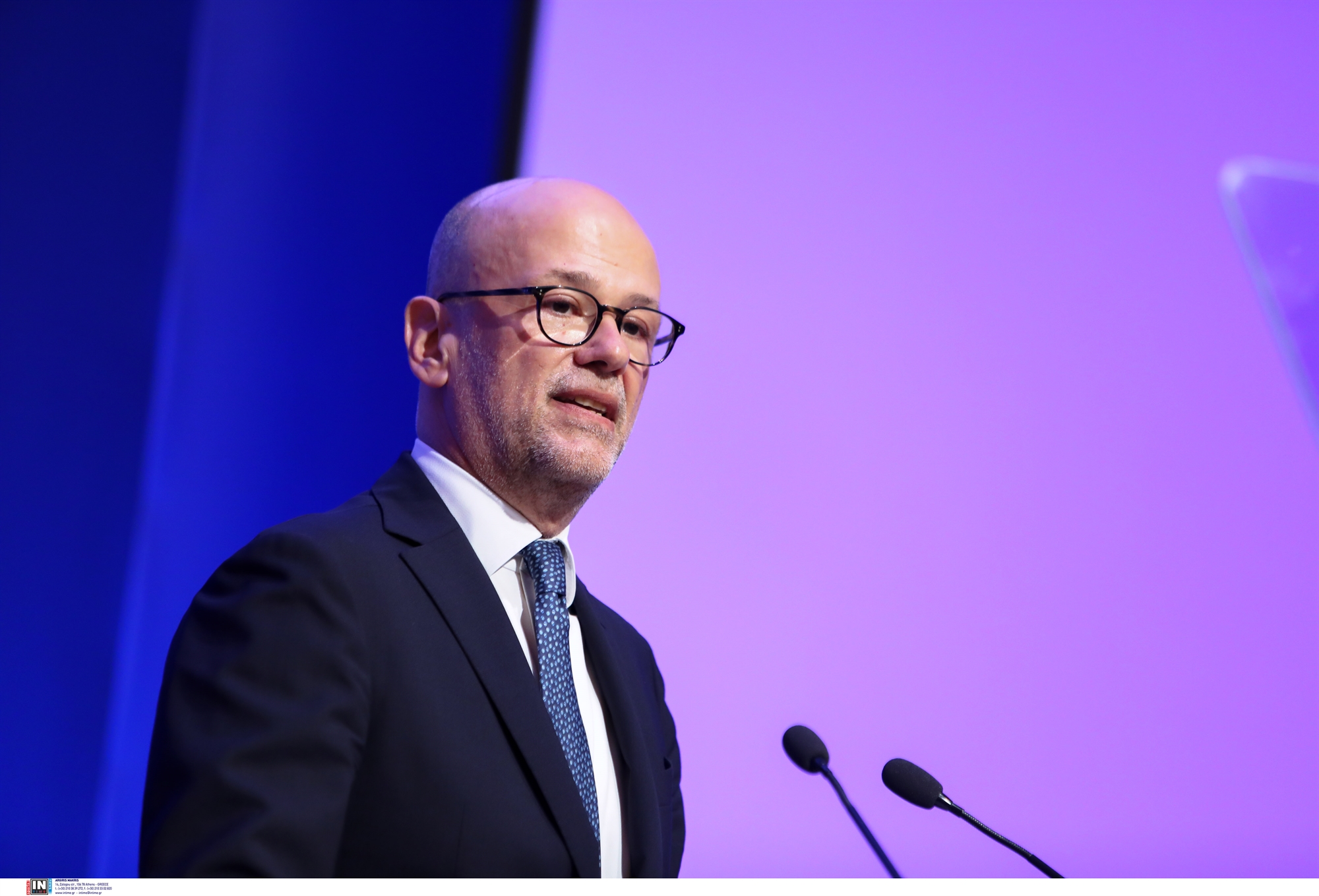 τουρισμός-να-βελτιωθούν-οι-μισθοί-και-561922990