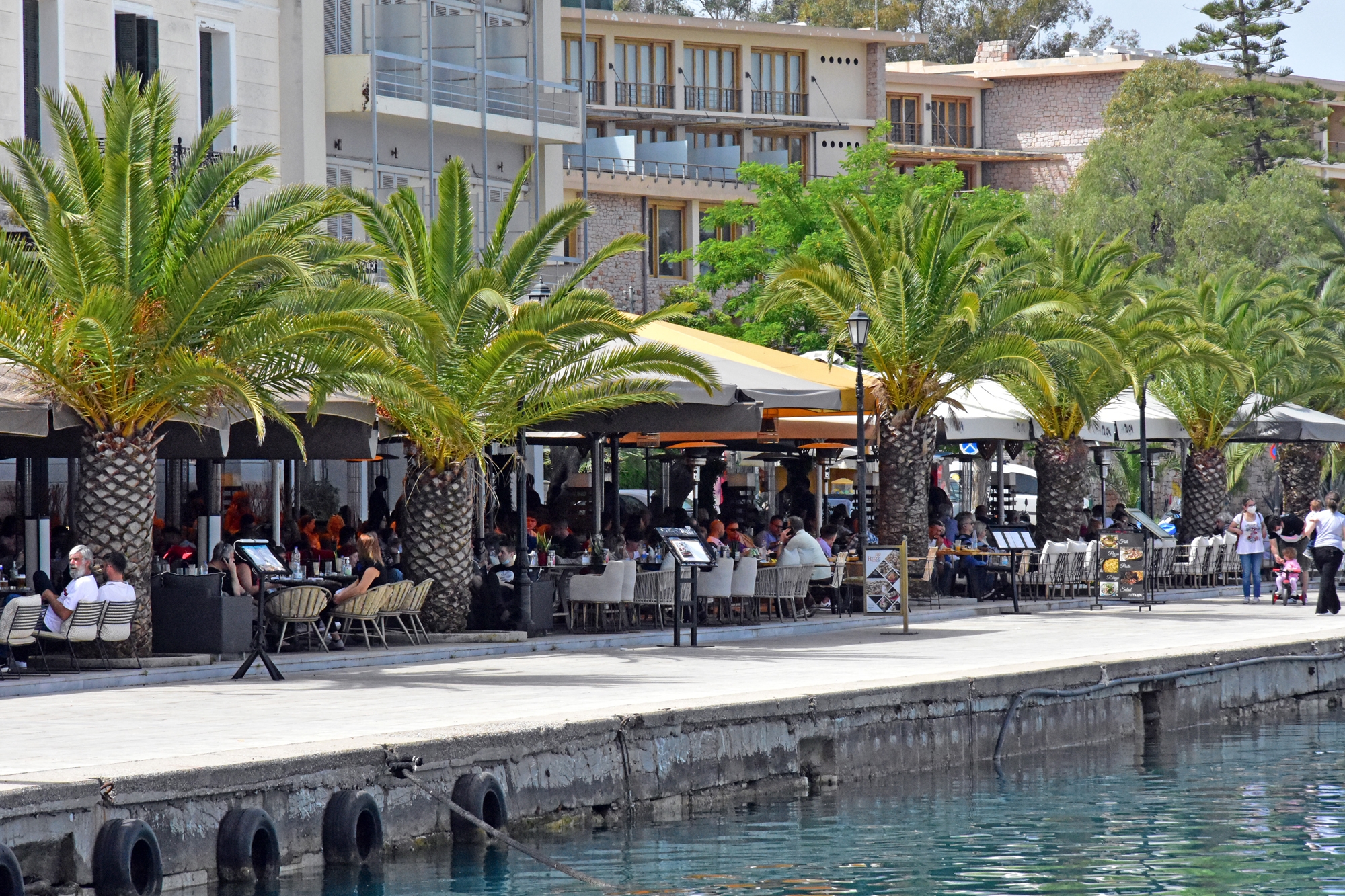 υποχρεωτική-η-κλαδική-σύμβαση-στην-εσ-561891556