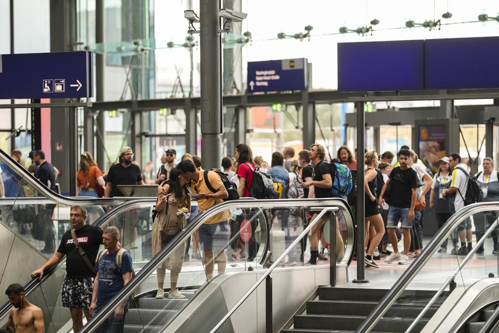Πόσο κοστίζει η βενζίνη; Παγκόσμια η ανησυχία για τις τιμές των καυσίμων-3