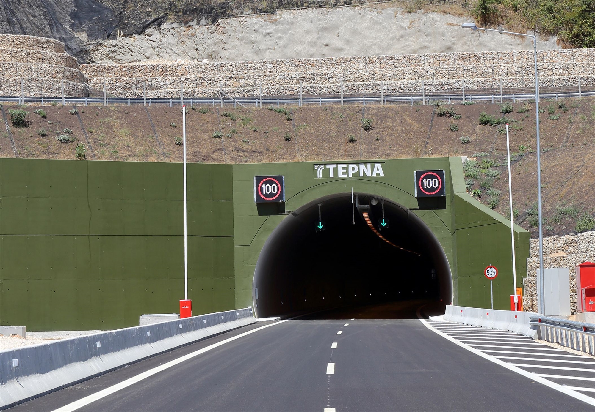 επενδύσεις-1-δισ-από-τερνα-μέσα-στο-επό-561932251