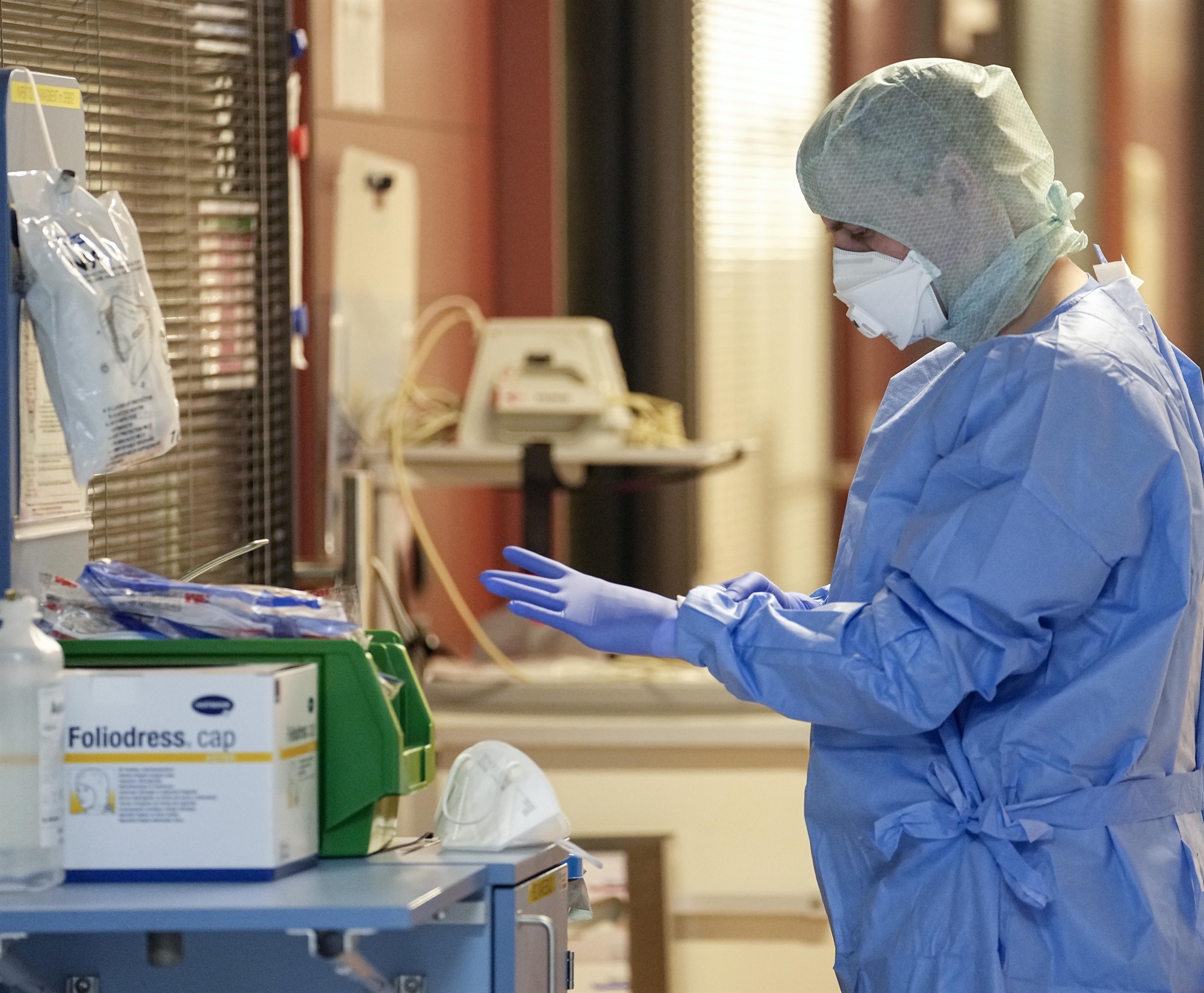 καλοκαιρινή-καταιγίδα-covid-19-561914728