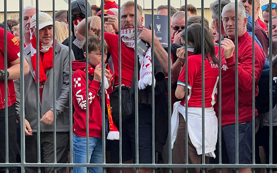 τσάμπιονς-λιγκ-ο-μακρόν-ζητά-συγγνώμ-561888595