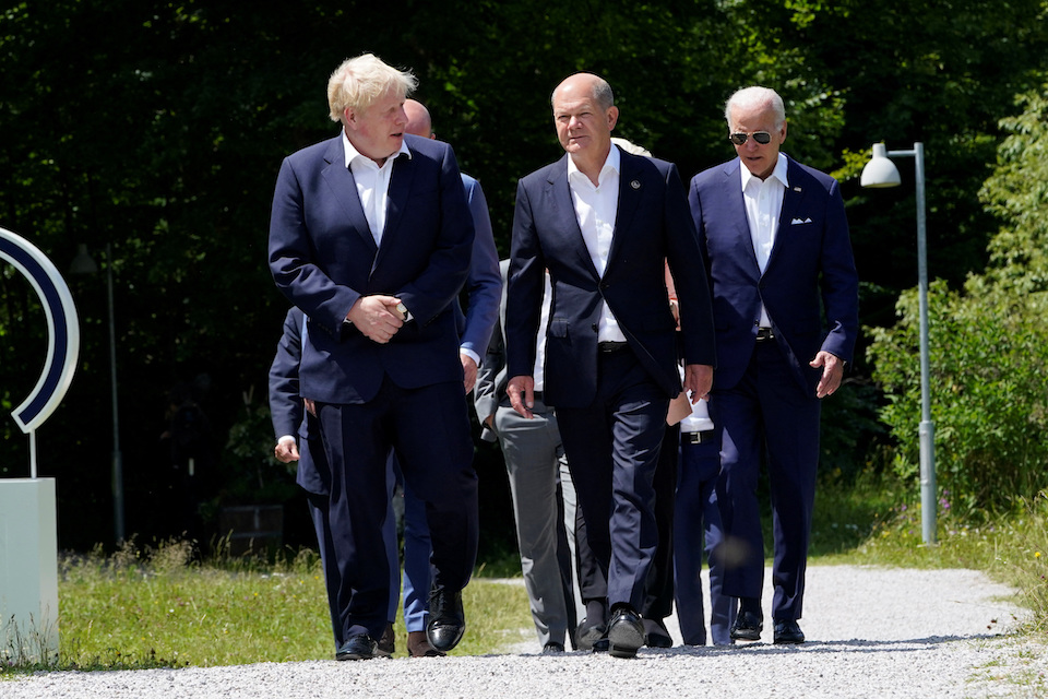 σολτς-από-g7-η-ενότητά-μας-προκαλεί-πονο-561928708