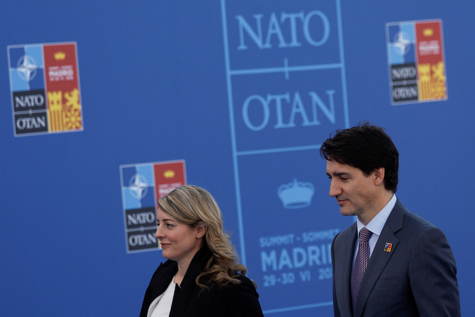 καναδάς-ενισχύει-τη-διπλωματική-και-σ-561935023