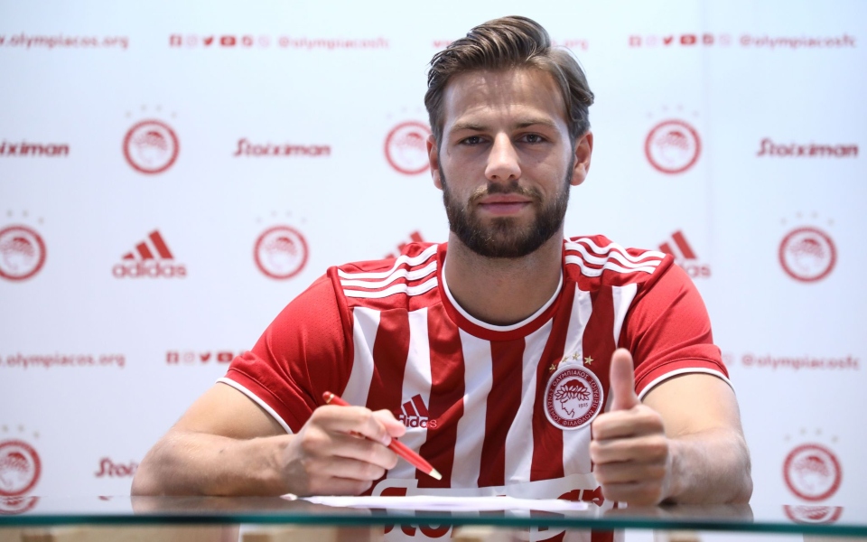 ολυμπιακός-ανακοίνωσε-την-απόκτηση-τ-561925399