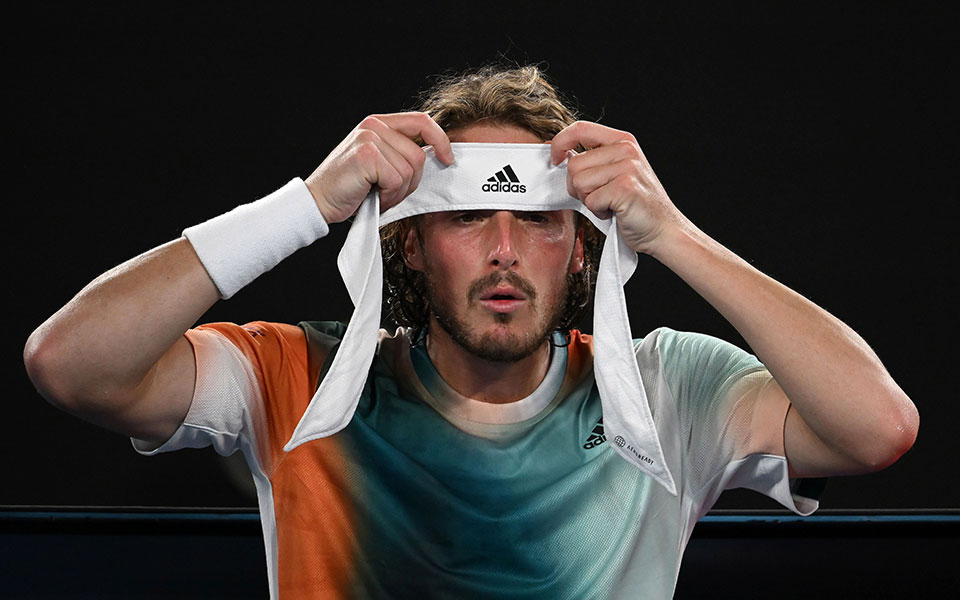 τσιτσιπάς-σάλος-στα-social-media-με-τα-δέντρα-για-561929461