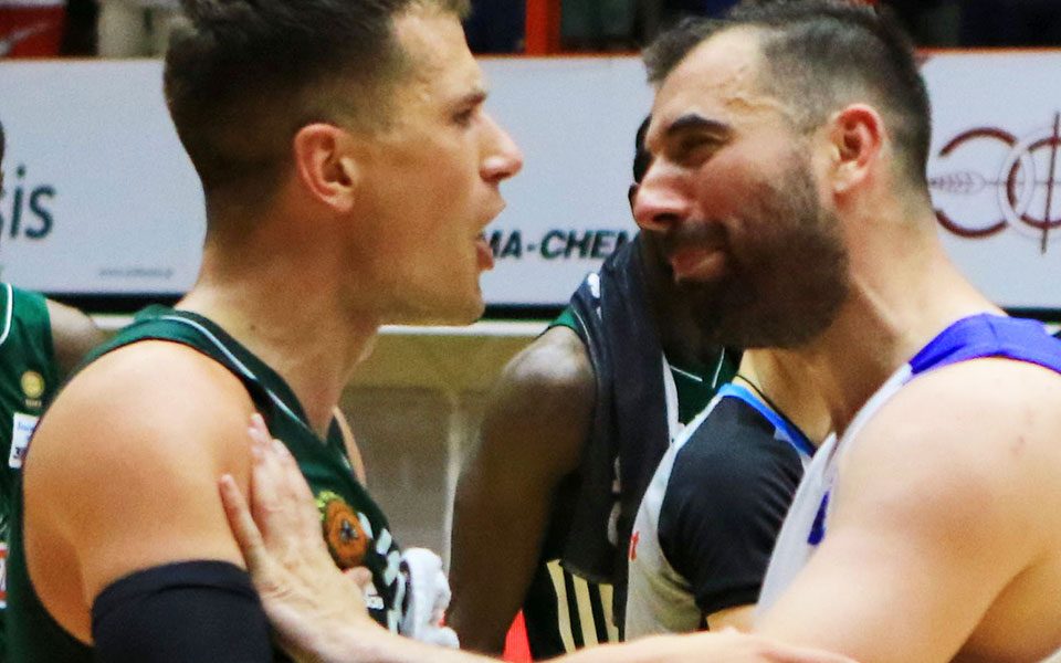 μπάσκετ-ανέβηκαν-οι-τόνοι-στους-ημιτε-561898033