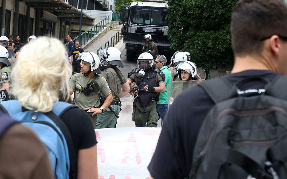 φαύλος-κύκλος-με-την-πανεπιστημιακή-α-561905077