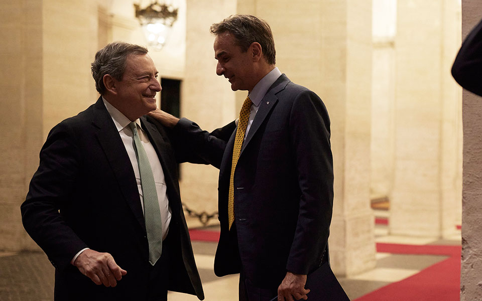 θεωρείο-τι-είπαν-μητσοτάκης-ντράγκ-561923482