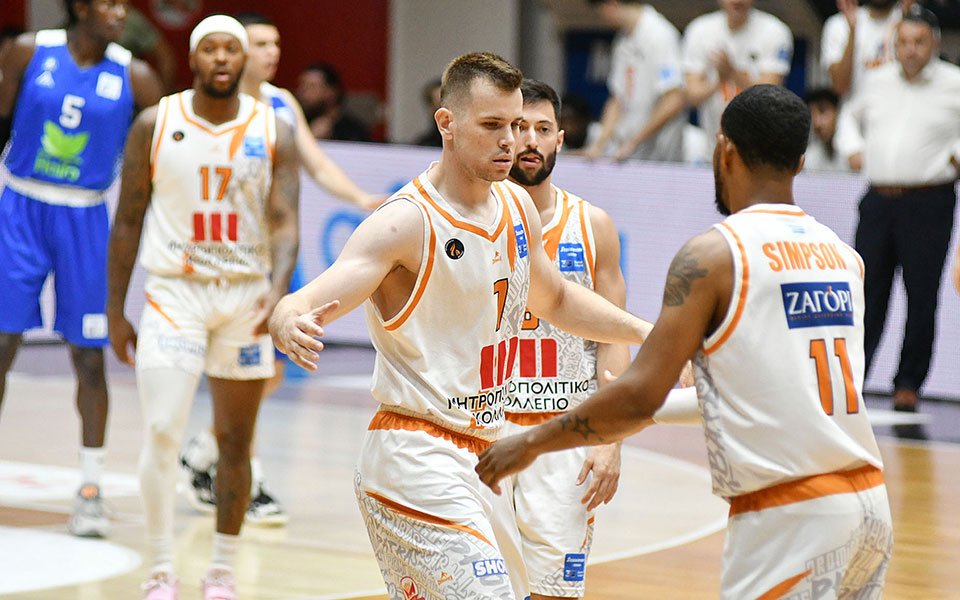 τρίτος-προμηθέας-τέταρτη-λάρισα-αυλα-561925144