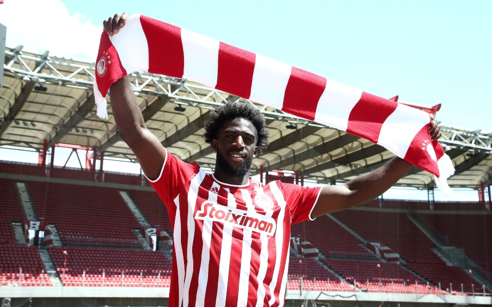 ολυμπιακός-απέκτησε-τον-αμπουμπακάρ-561931414