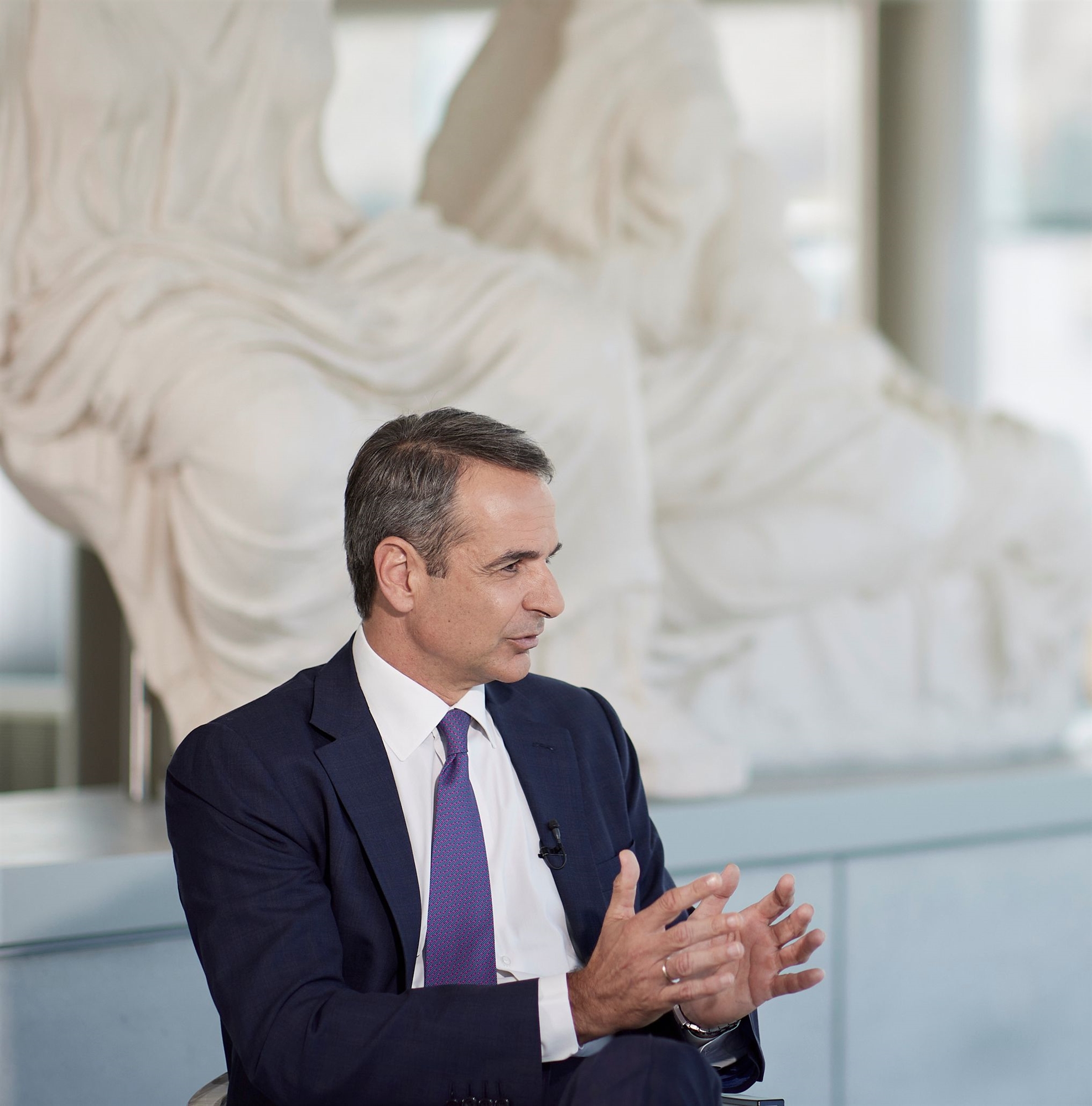 η-δύσκολη-εξίσωση-των-πρόωρων-εκλογών-561915472