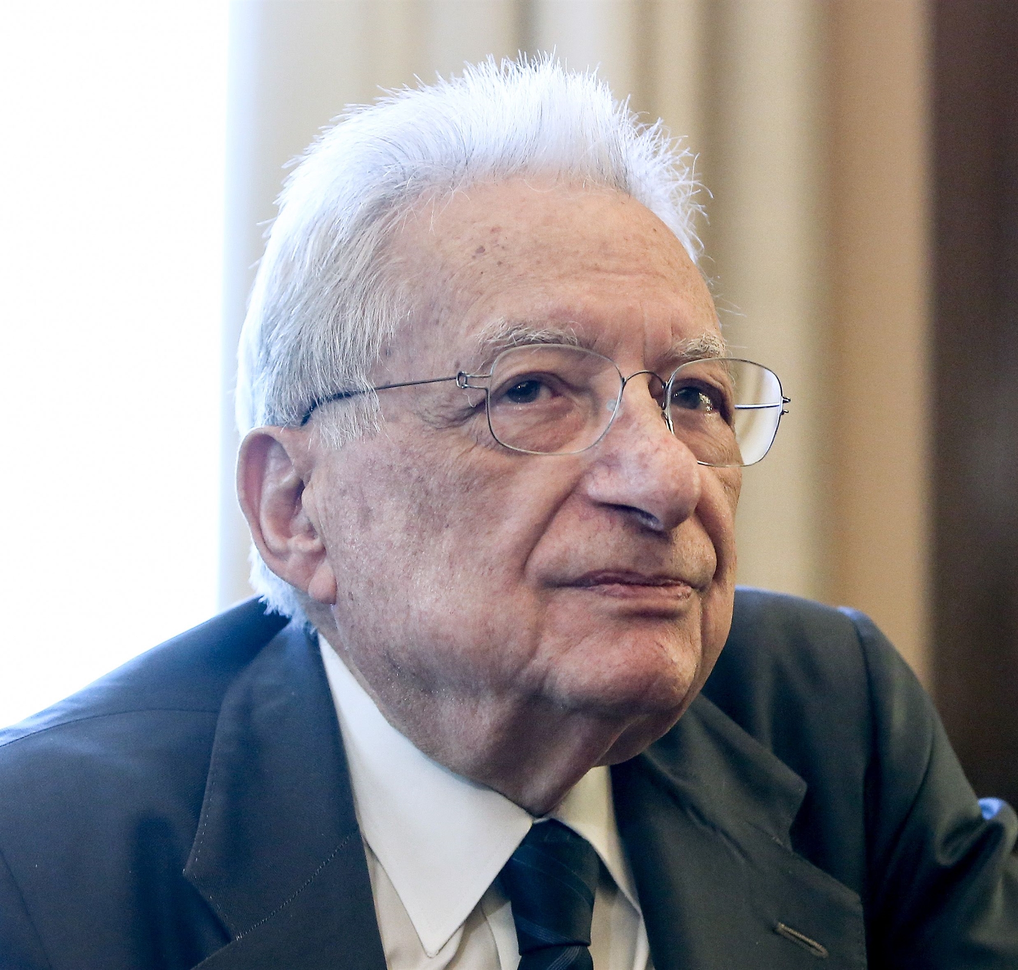 ο-π-μολυβιάτης-στην-κ-ανοιχτή-επιστο-561915415