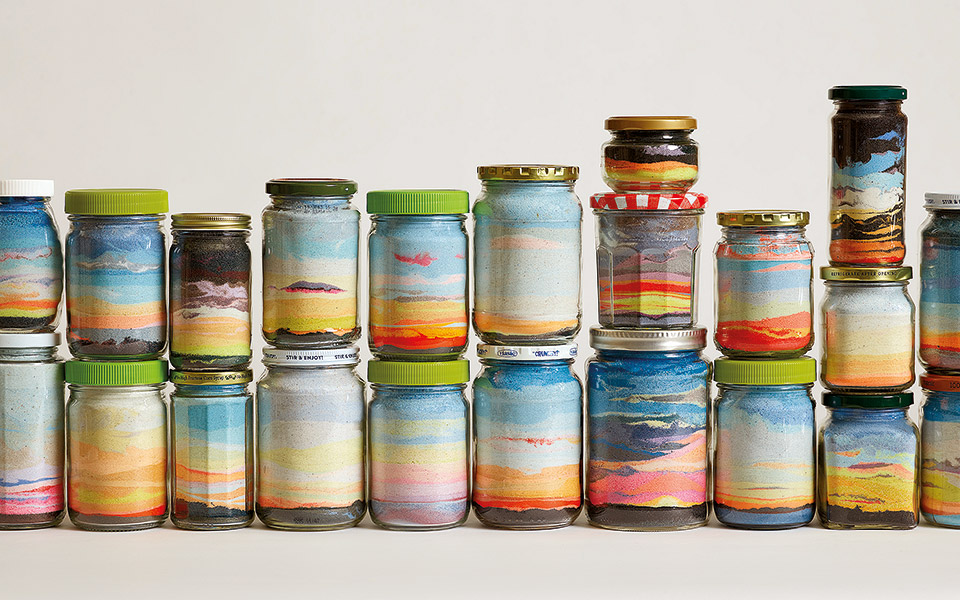 canning-the-sunset-το-ηλιοβασίλεμα-χωράει-σε-ένα-βά-561928984