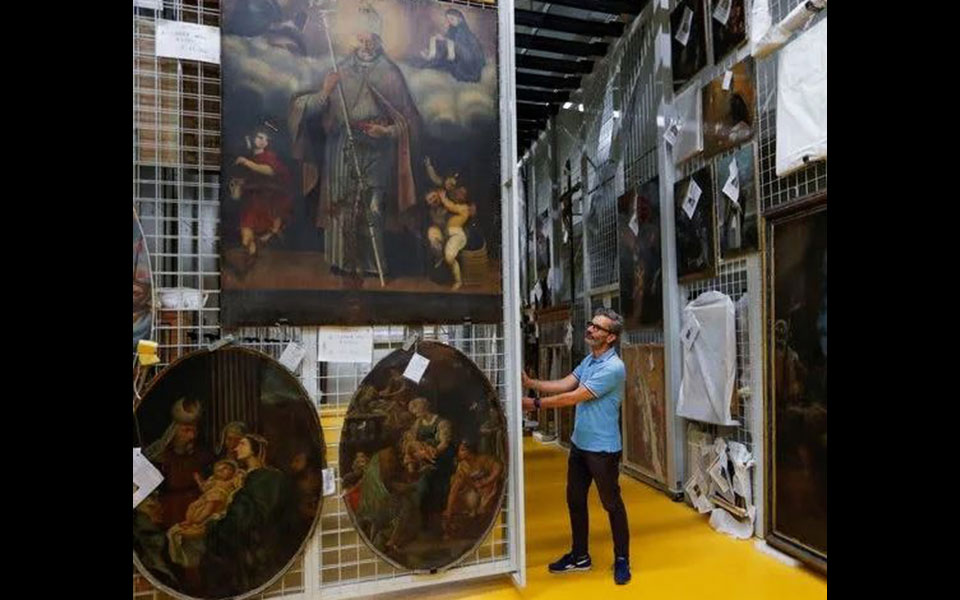 νοσοκομείο-έργων-τέχνης-561923347