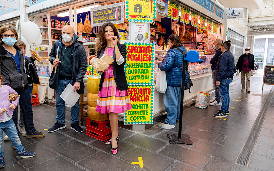 Τι οφείλει η Δωροθέα Μερκούρη στα σπαγγέτι; -2