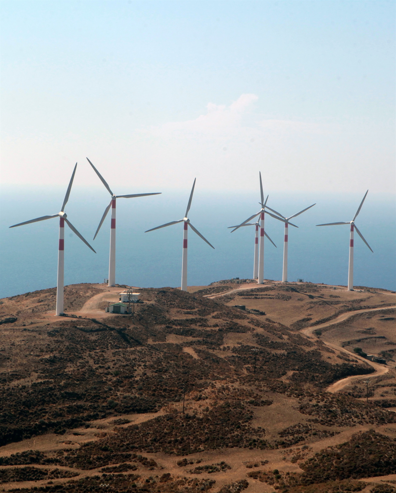 αιολικά-πάρκα-με-υπογραφή-της-ραε-σε-βρ-561889189