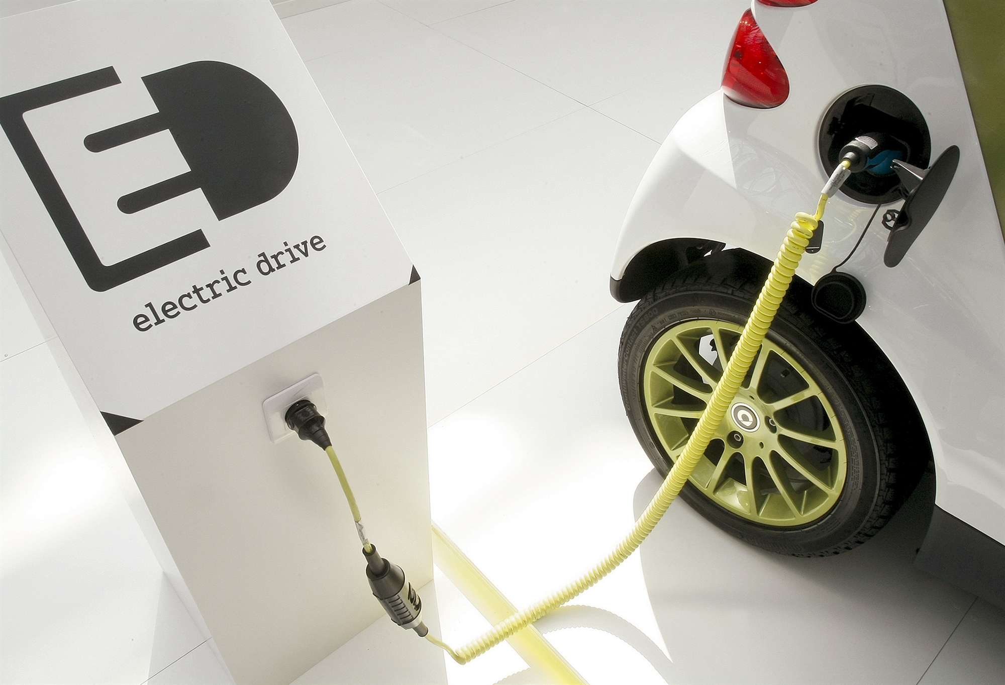 ε-ε-κατάργηση-κινητήρων-εσωτερικής-κα-561934108