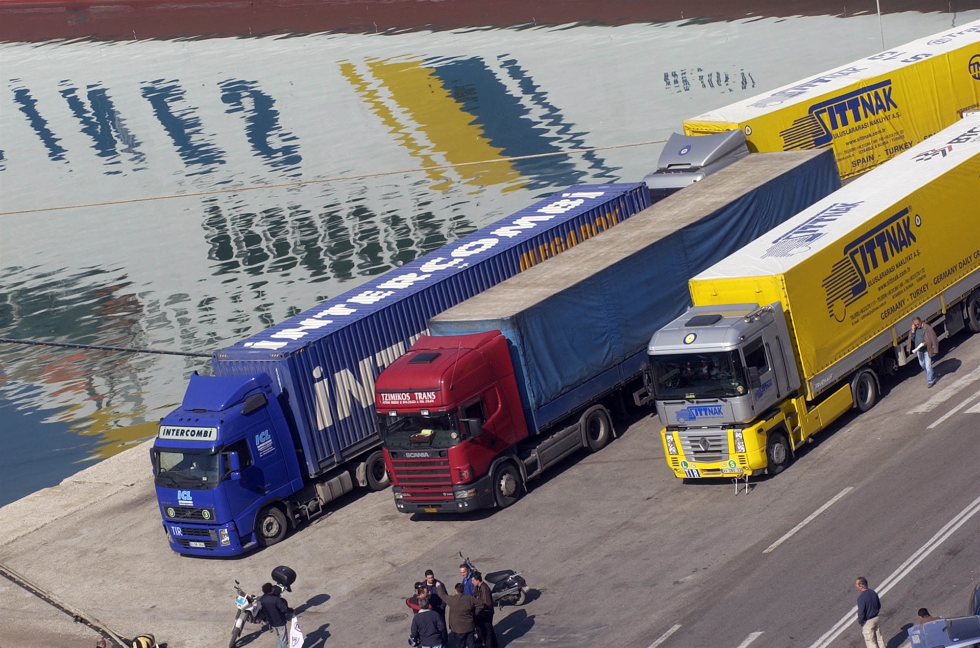 ελληνικές-εξαγωγές-ιταλία-γερμανία-κ-561889600