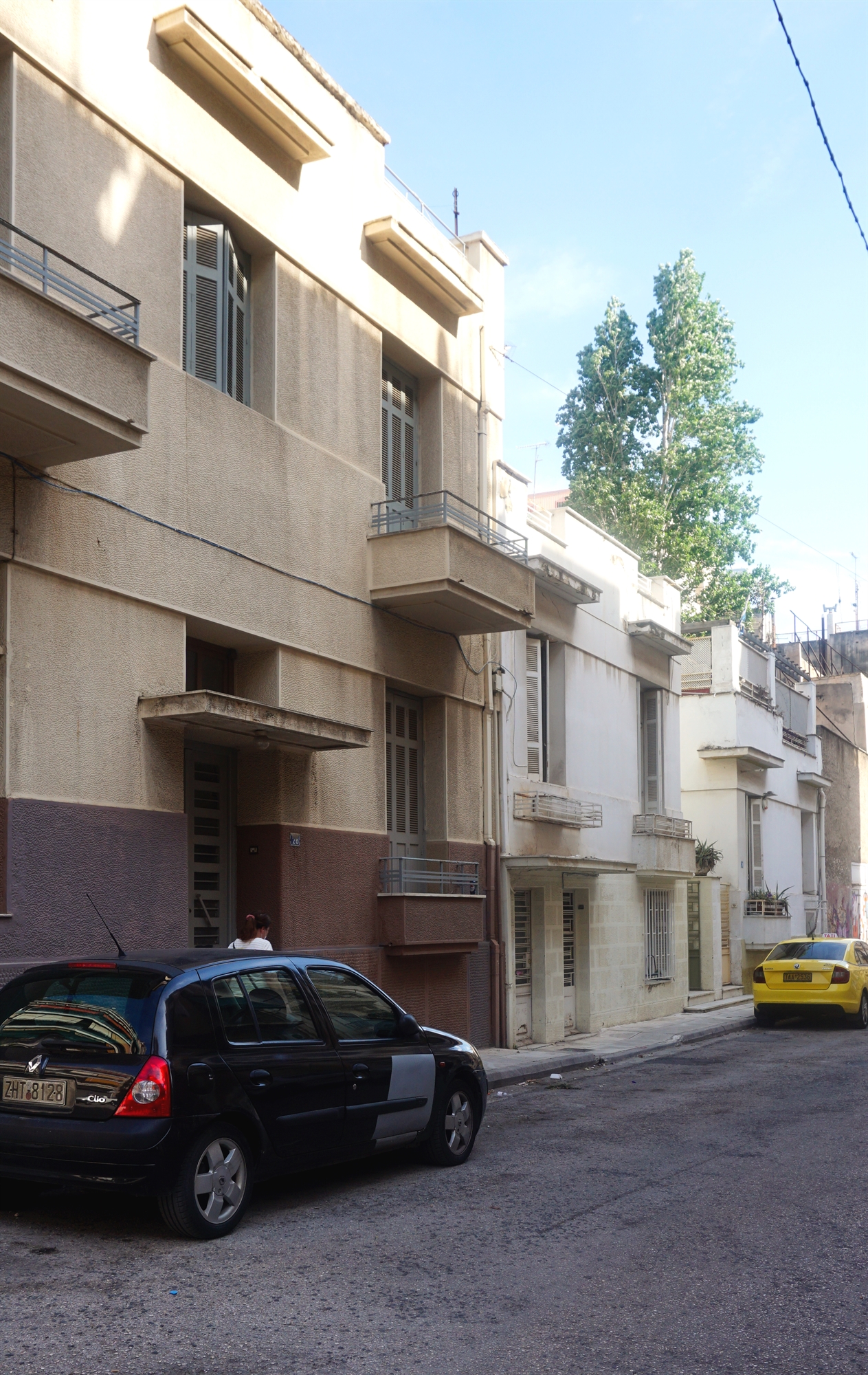 στις-οδούς-δάμωνος-και-φιντίου-μνήμες-561916162