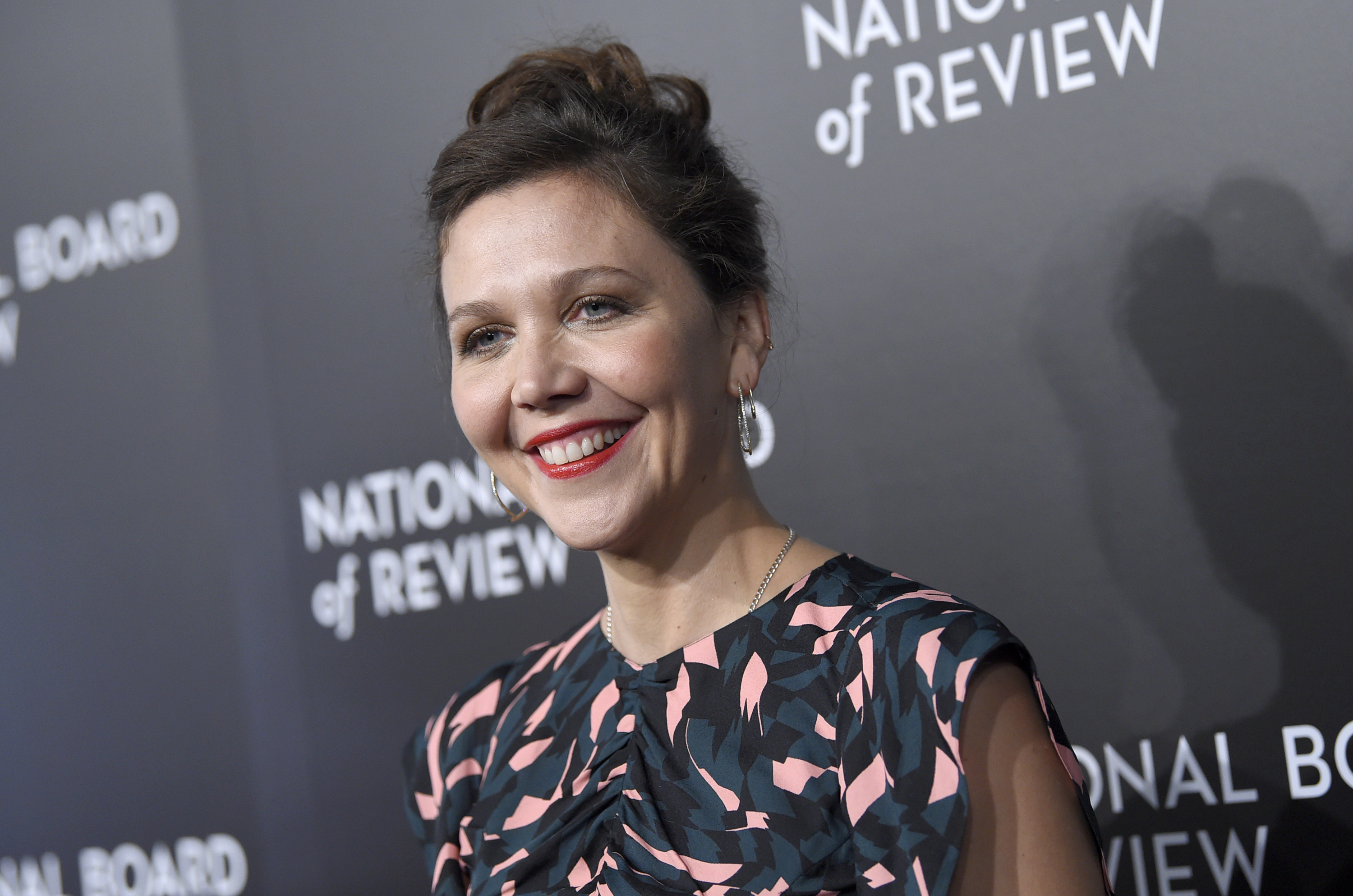 12ο Athens Open Air Film Festival: Έναρξη με την «Χαμένη Κόρη», παρουσία της Μάγκι Τζίλενχαλ-1