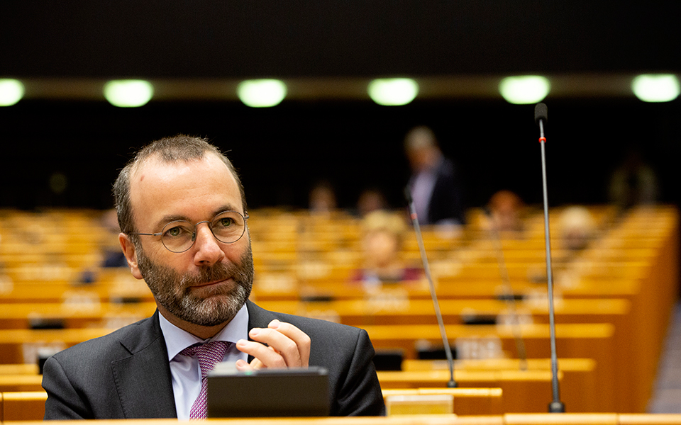 βέμπερ-το-ευρωπαϊκό-συμβούλιο-να-εξετ-561921373