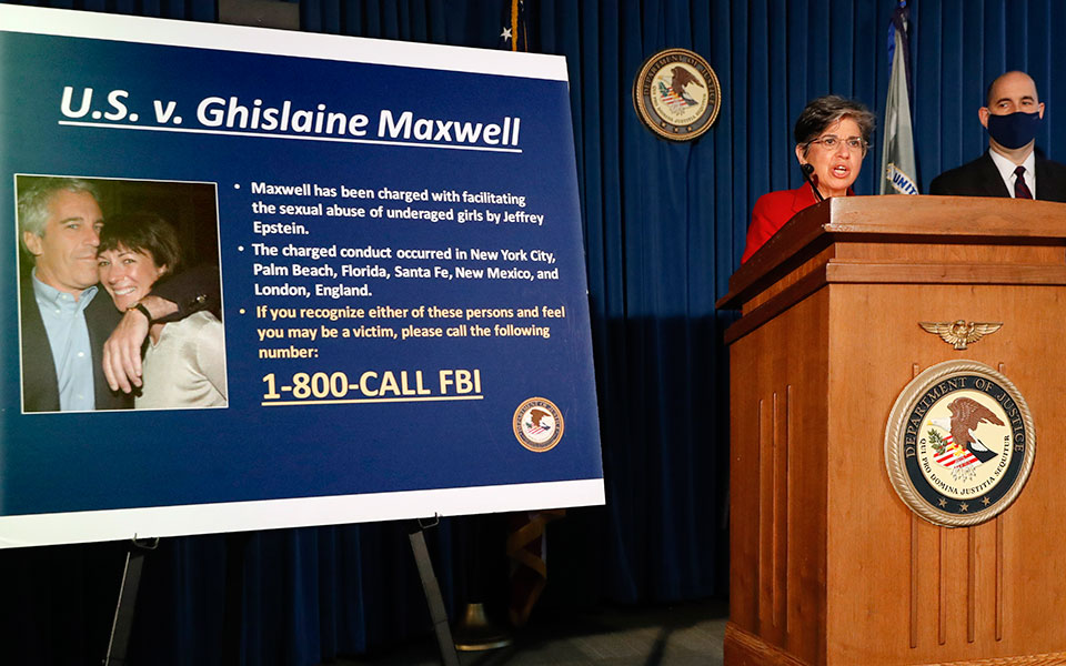 γκισλέν-μάξγουελ-καταδικάστηκε-σε-κά-561931663