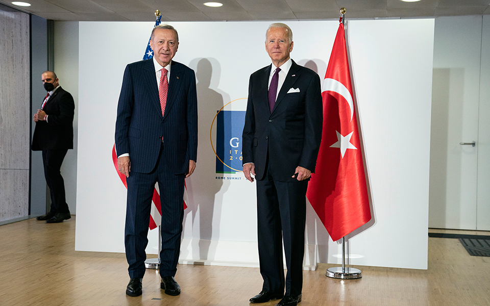 ερντογάν-για-σύνοδο-νατο-θα-δω-τον-μπάι-561930754