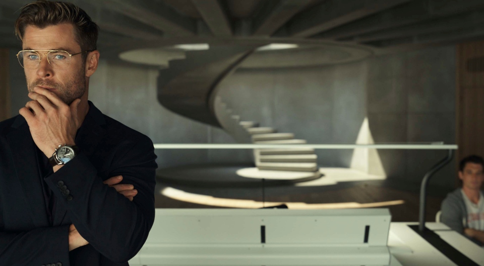 spiderhead-γιατί-η-νέα-ταινία-του-netflix-προκάλεσε-561917458