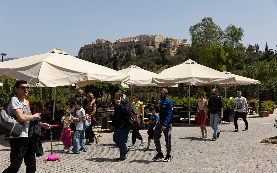 παγώνη-για-κορωνοϊό-κυκλοφορούν-4-5-παρ-561917449