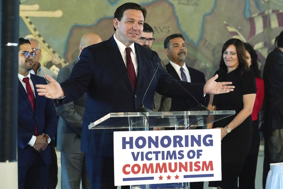 ρον-ντε-σάντις-ο-43χρονος-ρεπουμπλικάνο-561920365