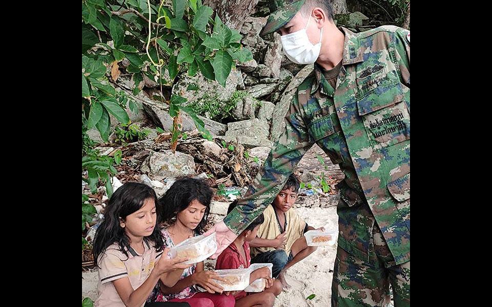 περίπου-100-εκατ-οι-εκτοπισμένοι-του-πλα-561911452