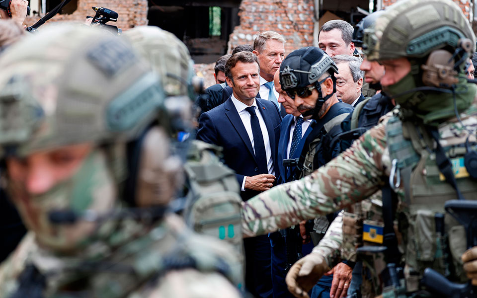 Κίεβο: Στο Ιρπίν Μακρόν, Σολτς και Ντράγκι – «Η Ουκρανία πρέπει να αντισταθεί και να κερδίσει»-2