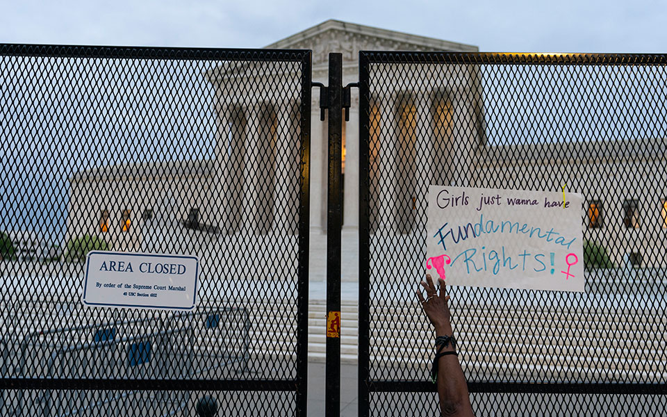 ηπα-ώρα-μηδέν-για-τις-αμβλώσεις-προς-561917815