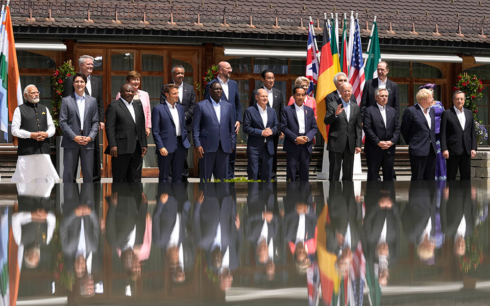 g7-συμφωνία-να-εξεταστεί-η-επιβολή-ανώτ-561930796