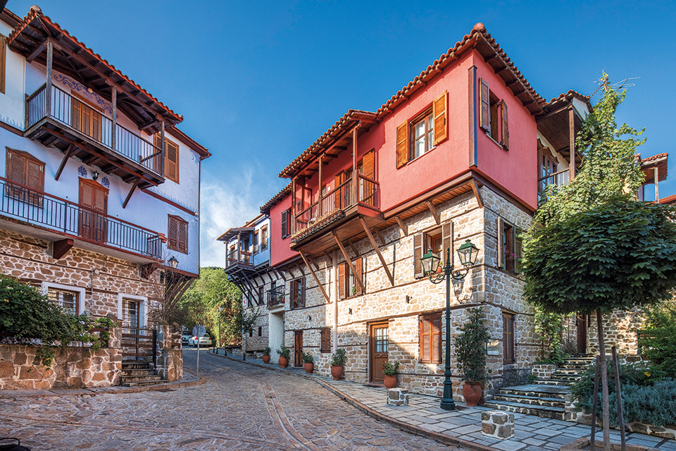 Ορεινή Χαλκιδική: Καλοκαίρι στη δροσιά-5