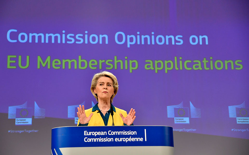 μήνυμα-των-ηγετών-της-εε-στην-τουρκία-561916327