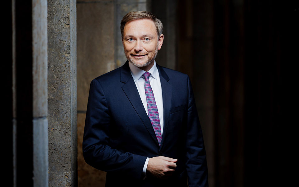 ο-γερμανός-υποικ-στην-k-όχι-σε-κατά-561906301