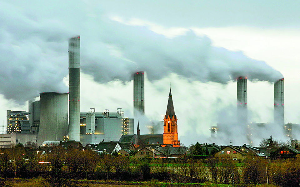 έρευνα-ανάλυση-ο-δρόμος-προς-την-απανθ-561925510