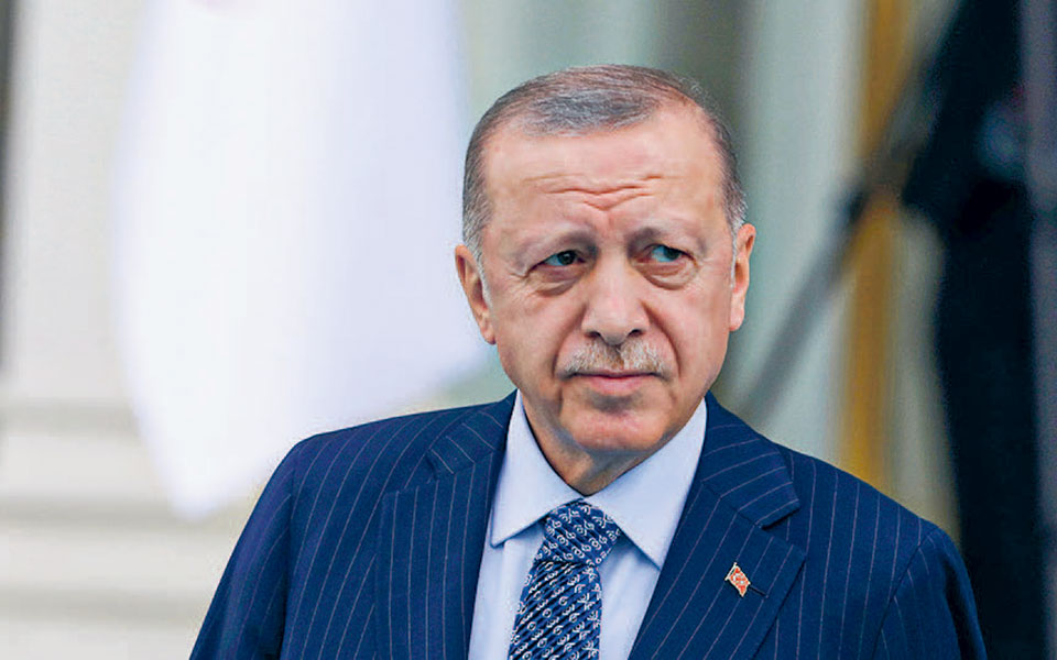 η-τουρκία-εκβιάζει-για-τα-f-16-block-70-viper-μέσω-eurofighter-561919714