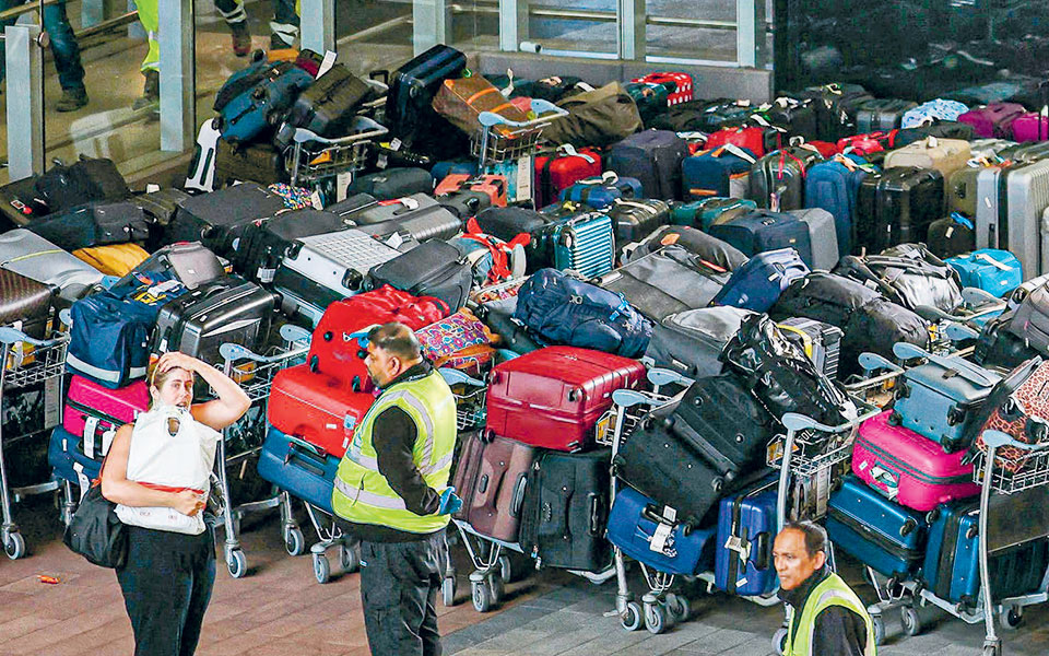 χάος-στα-ευρωπαϊκά-αεροδρόμια-561919660