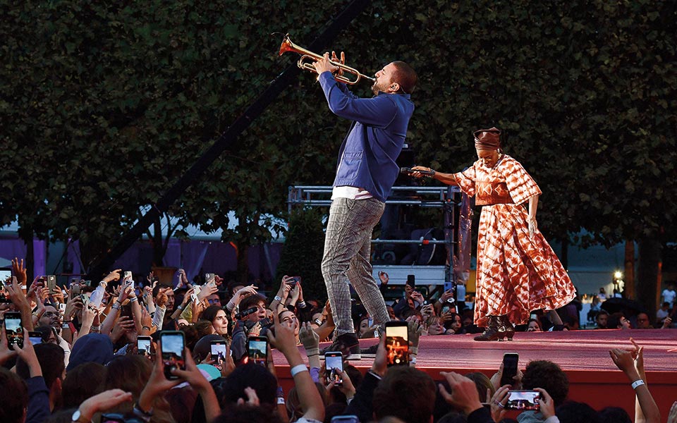 Ιμπραΐμ Μααλούφ: «Έχω τη δυνατότητα να αγαπώ σημαίνει έχω τη δυνατότητα να κατανοώ τη διαφορετικότητα»-1