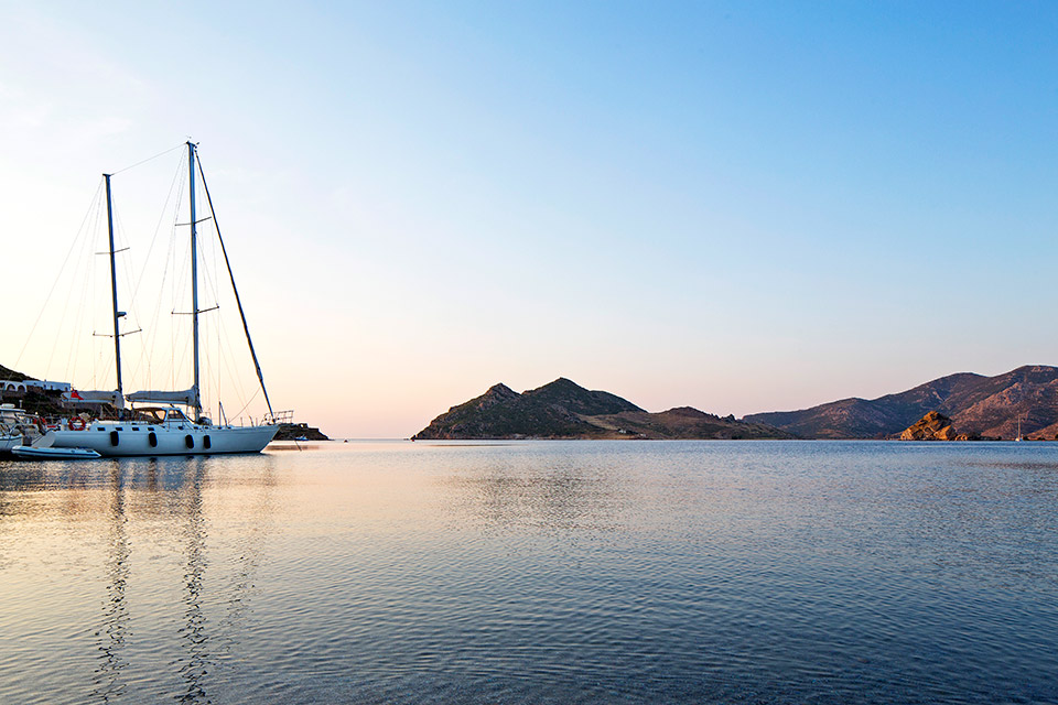 «Κόσμημα» για την Πάτμο το πεντάστερο ξενοδοχείο Patmos Aktis Suites & Spa-1