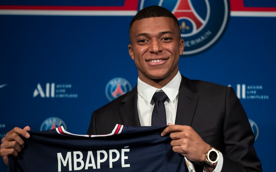 μακρόν-συμβούλευσα-τον-εμπαπέ-να-παρ-561896596