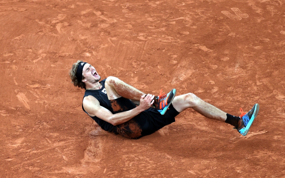 αλεξάντερ-ζβέρεφ-χάνει-το-wimbledon-561898552