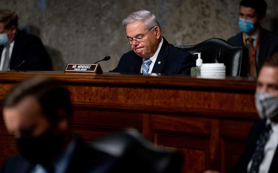 ρ-μενέντεζ-η-τουρκία-συνιστά-απειλή-γι-561887800