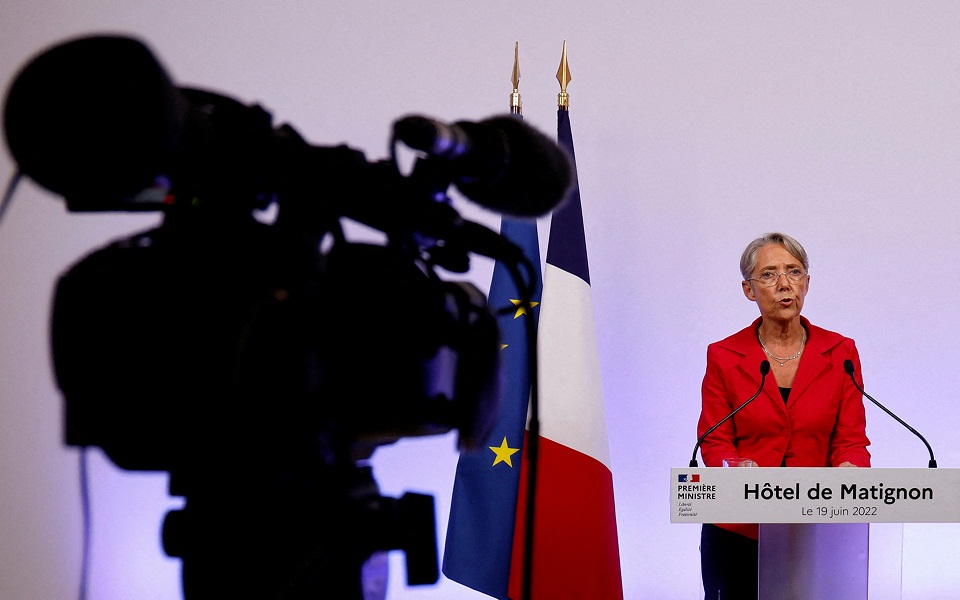 περιορισμένες-οι-επιλογές-για-τον-εμα-561917350