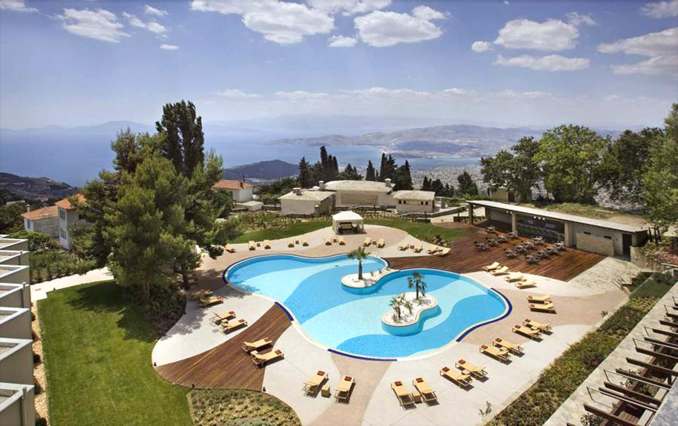 δροσερή-απόδραση-στο-xenia-palace-portaria-561908101